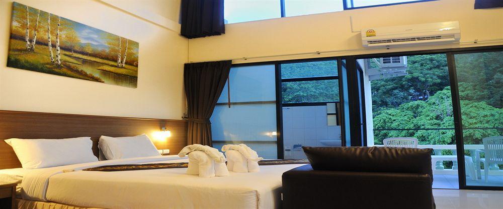 The Wave Hotel Patong Sha Phuket Exterior foto