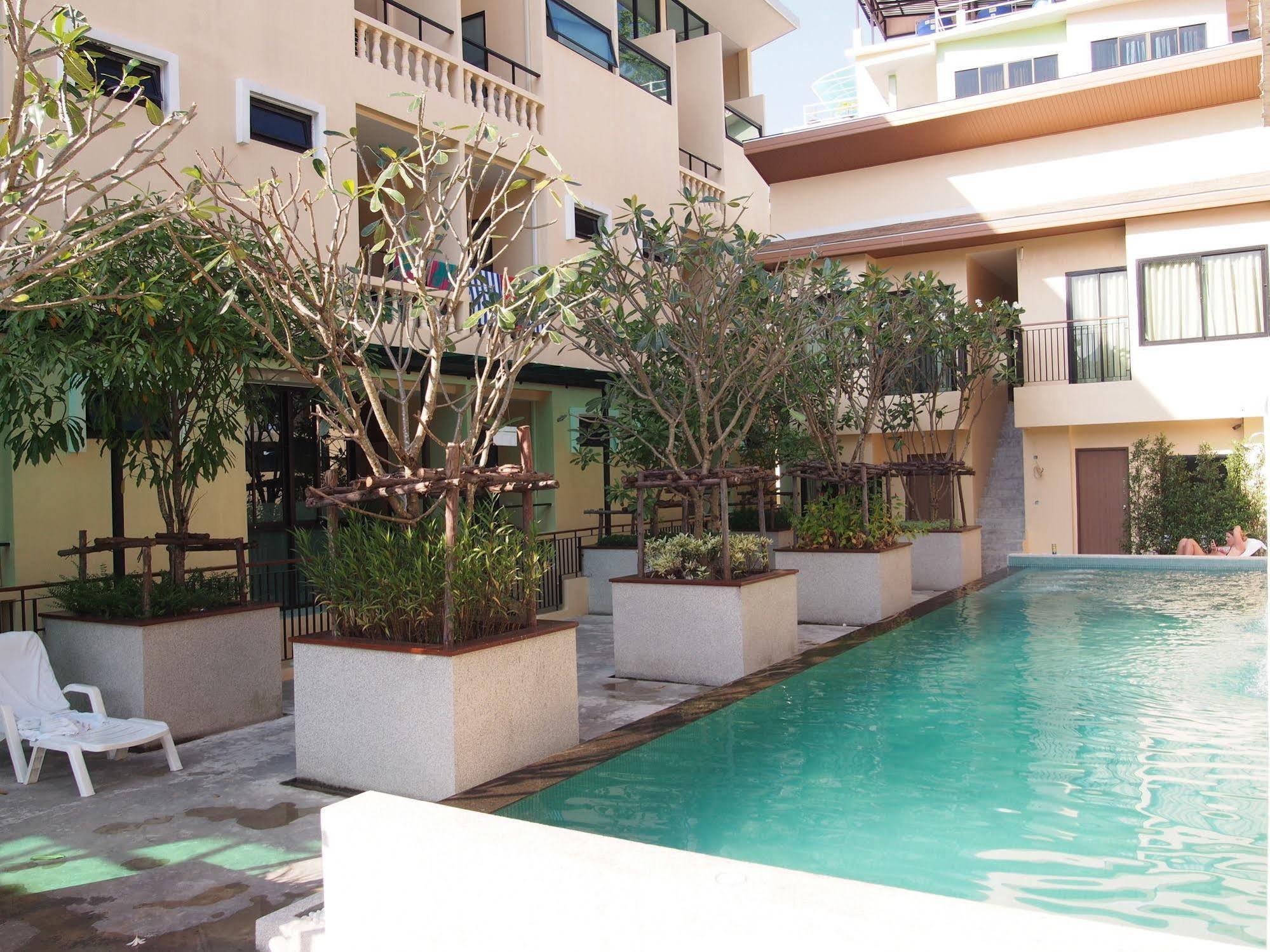 The Wave Hotel Patong Sha Phuket Exterior foto